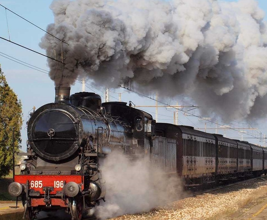 TRAIN NATURE-A TOUR IN THE LANDS OF SIENA